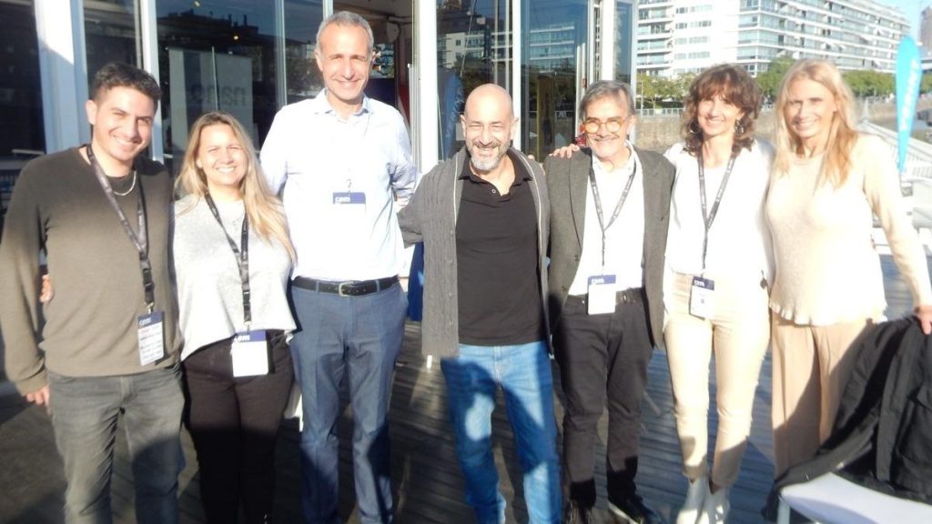 El CEM tuvo nivel de usuarios: Matías Natella, CX manager, Sancor Seguros, Mariela Enrici, lead BtoB, NaranjaX, Fernando Salerni, SC manager, Campari, Andrés Zaied, digital channels manager, Musimundo, Fernando Peydró y Maru Portela, Nano Thinking, Alejandra Barreiro, de Totts