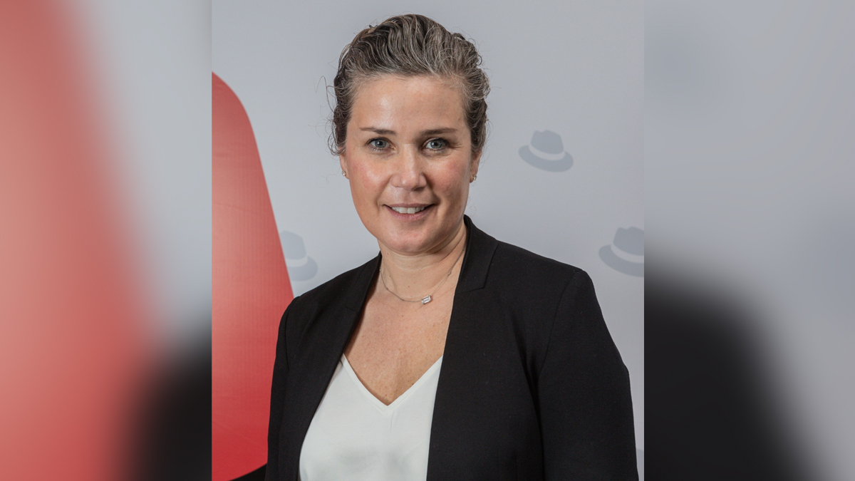 Stefanie Chiras, vicepresidenta senior de Ecosistema de Partners de Red Hat.