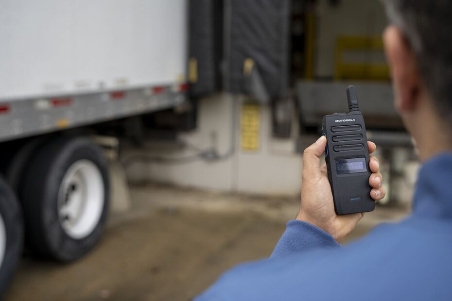 Este nuevo radio ofrece conectividad y seguridad en un solo dispositivo.