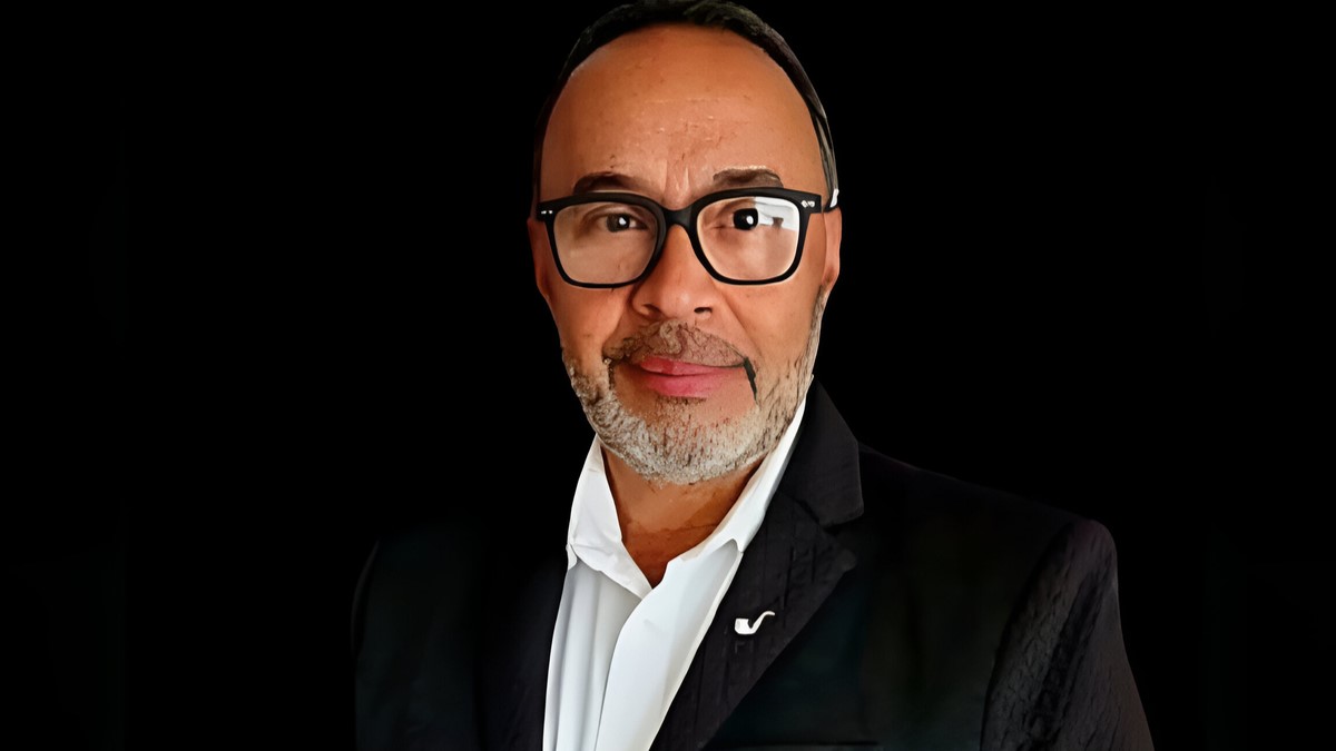 Carlos Buznego, vicepresidente del Comité de Liderazgo de BICSI Cala en Ecuador.