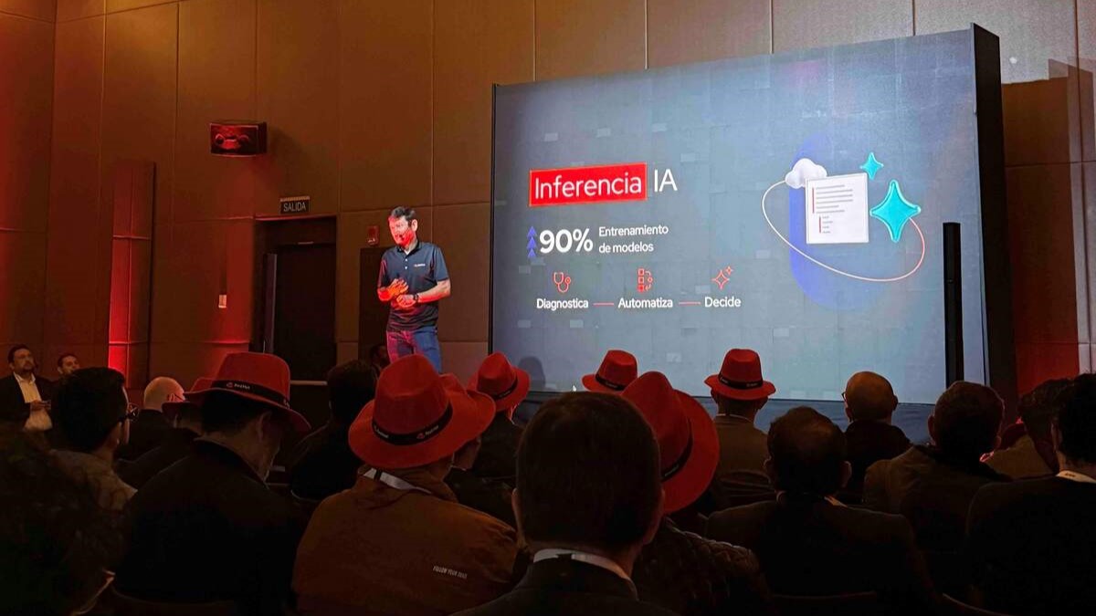  El principal evento de tecnología de open source del país se centró en la inteligencia artificial como una fuerza híbrida y abierta que está redefiniendo la industria de TI y que invita a miles de líderes de negocio, expertos técnicos y miembros de la comunidad a explorar su impacto.