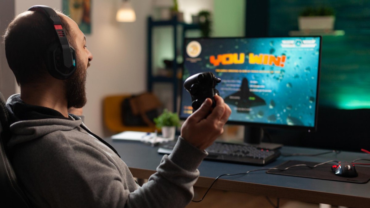 A medida que la industria del gaming se consolida como el objetivo número uno de los ciberataques a nivel mundial, la inversión en centros de datos seguros y locales se vuelve esencial. Estas instalaciones son la clave para garantizar la disponibilidad, mitigar amenazas en tiempo real y asegurar la competitividad del sector en mercados en expansión como el latinoamericano.