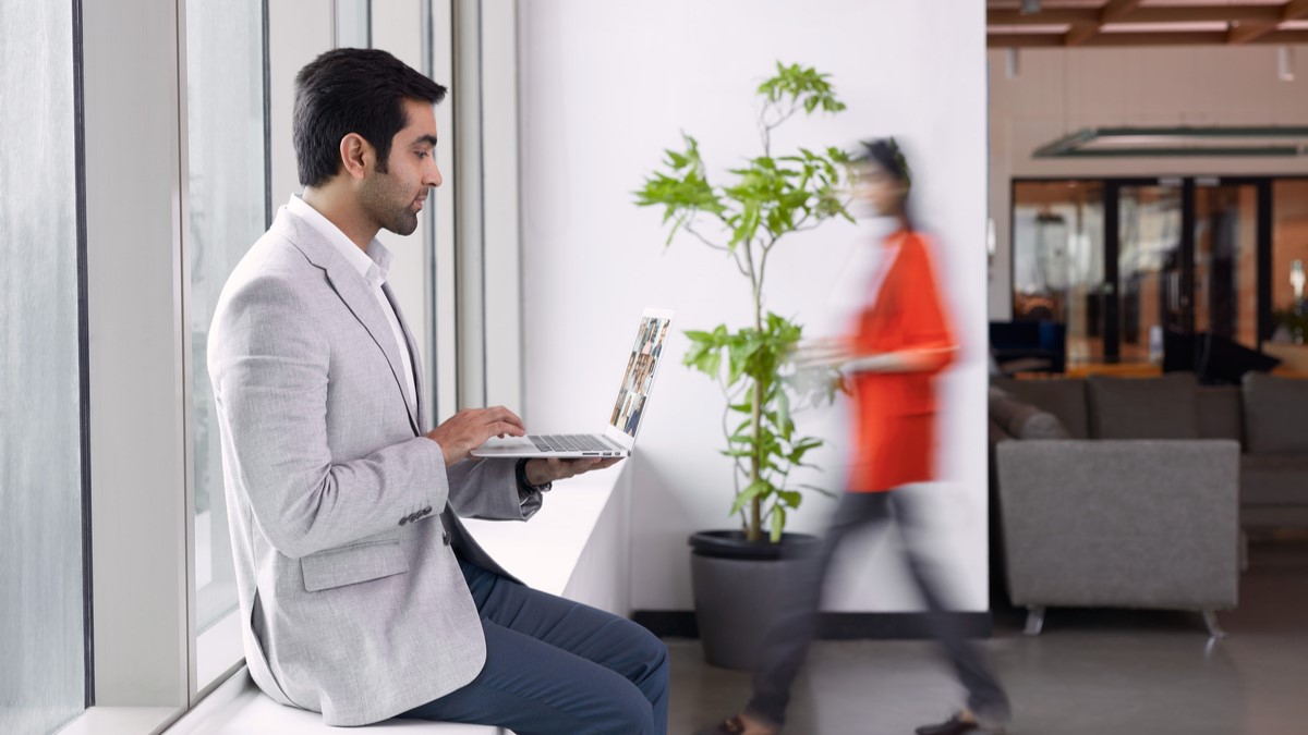 El diseño estratégico de la infraestructura determina quién liderará la próxima ola de innovación digital.