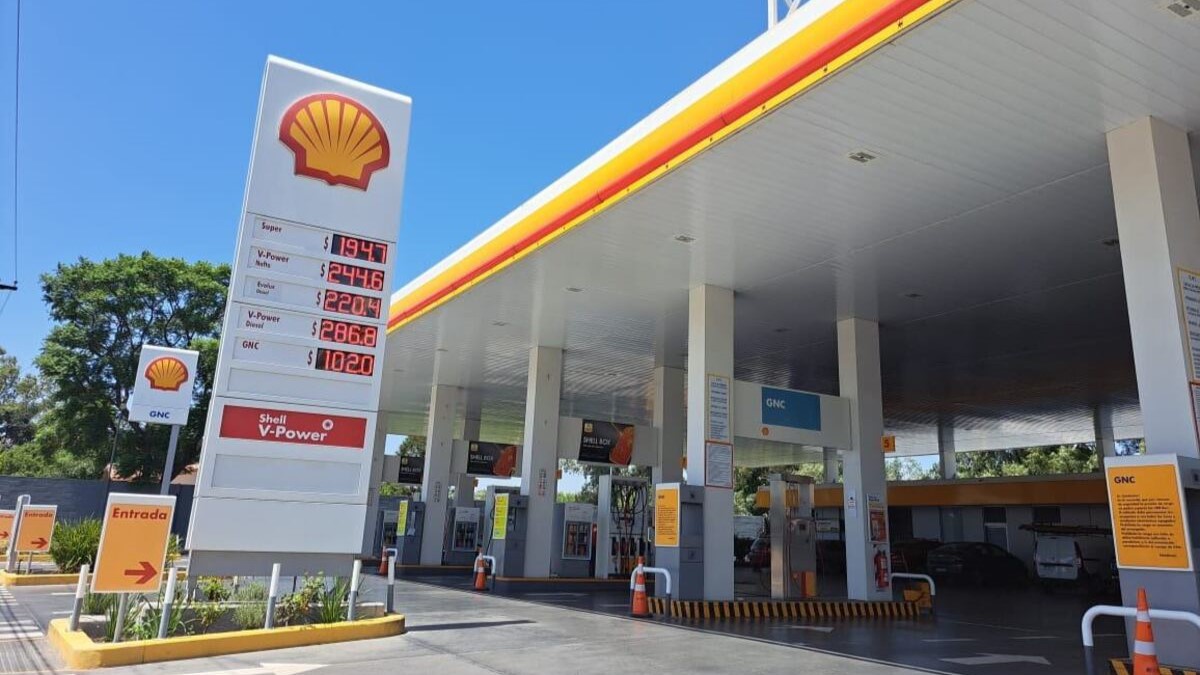 Gracias a las soluciones por la cual todos los clientes de las estaciones de servicio Shell pueden acceder a los precios sugeridos de las diferentes naftas, según la Ley de Transparencia Fiscal.