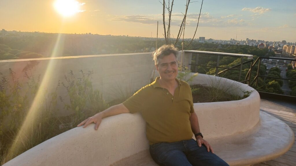 Blas Briceño, CEO de Finnegans.