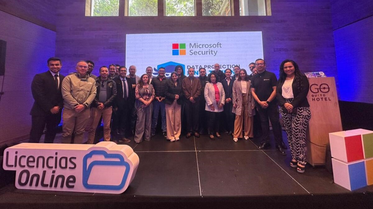 En el marco de Microsoft Security Tour llevado a cabo en Ecuador, expertos de Licencias OnLine analizaron cómo optimizar el licenciamiento existente de los clientes para generar ofertas de valor en segmentos SMB y Enterprise.