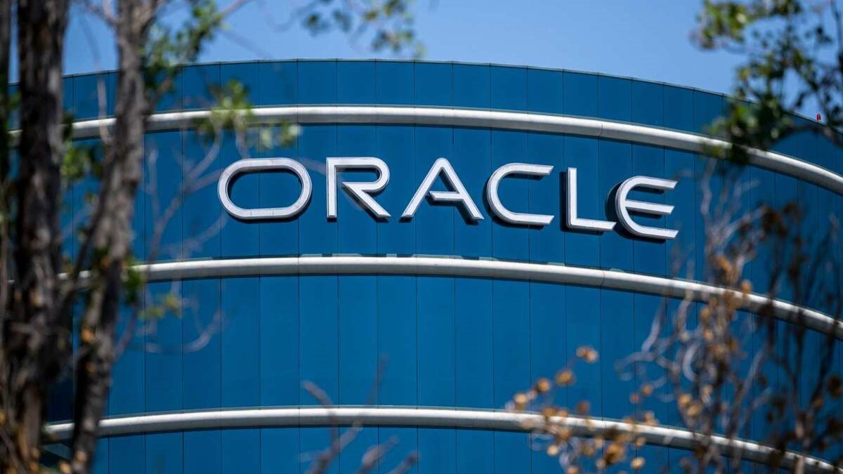 El acceso seguro a datos de Oracle en lenguaje natural con Gemini Enterprise permite obtener insights más rápidamente sin escribir SQL.