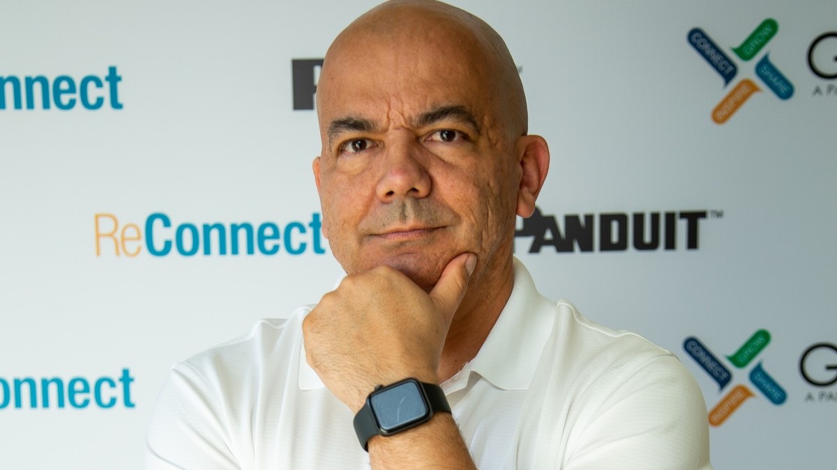 Efrén Vargas, Technical System Engineer de Panduit. Impulsada por la expansión de energías renovables y la digitalización de las operaciones, la corriente directa resurge como una alternativa para optimizar la distribución eléctrica en edificios, industrias y redes empresariales, señala especialista.