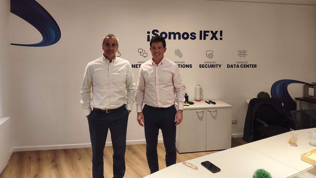Prensario TI Latin America estuvo en las oficinas de IFX Networks en Argentina. Martín Chapoval, Country Manager en Argentina junto con Rafael Walker, Director de Ventas de la empresa.