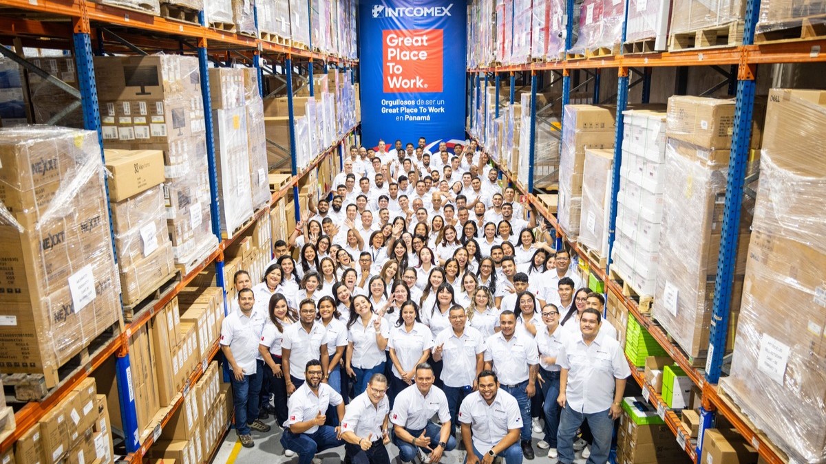 La operación se convierte en la primera sucursal de la compañía en alcanzar este reconocimiento internacional , consolidando un entorno laboral basado en la confianza, el compañerismo y el desarrollo continuo de su talento.