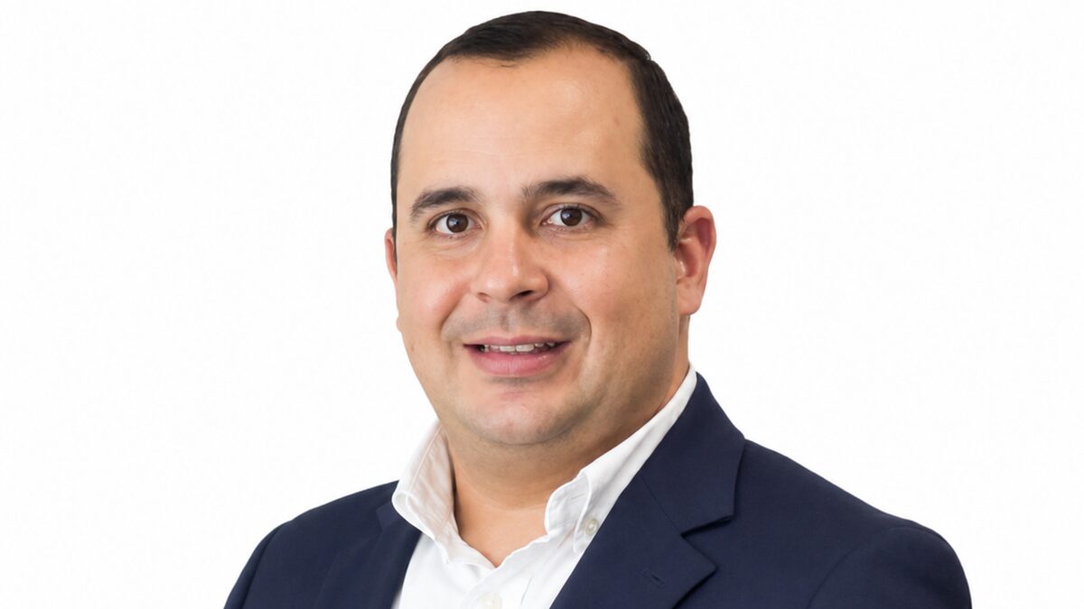 Juan David Restrepo, con más de 20 años de trayectoria en banca, gestión de cartera corporativa y desarrollo de negocios en Colombia, liderará la estrategia comercial de la compañía especializada en privacidad y gestión del consentimiento.