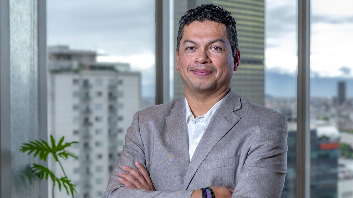 A partir del estudio CX Trends de Zendesk, Isidro López, Senior Manager Sales Engineering LATAM, ofrece su perspectiva sobre por qué la nueva métrica del Customer Experience ya no debería ser cuántas interacciones atiende la IA, sino cuántos problemas logra resolver de forma efectiva.