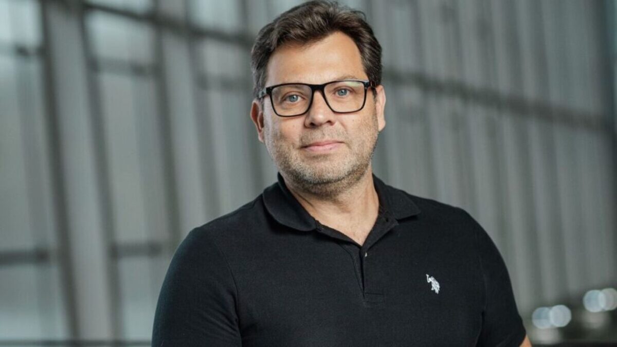 Mientras avanzan las conversaciones entre México, Estados Unidos y Canadá, surgen desafíos para fortalecer la competitividad mediante operaciones más ágiles, datos integrados y una mayor capacidad de adaptación, señala TOTVS. Imagen: Ivaldo Pereira, Head de la filial de México.