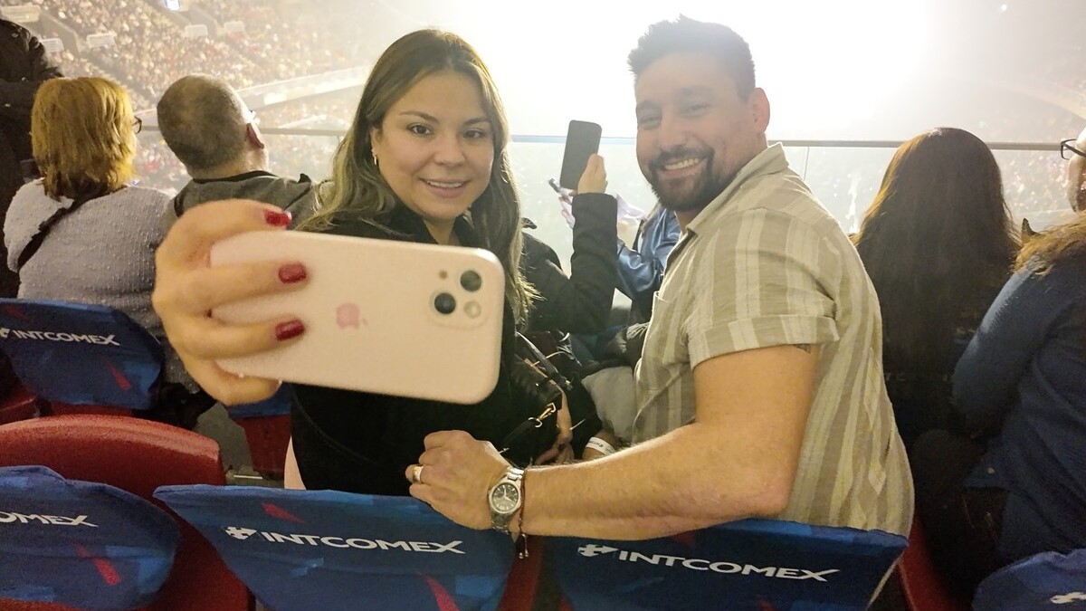 Intcomex, junto a ASUS, Cisco, Dell Technologies, HPE, Lenovo y Microsoft, gerentes y ejecutivos del canal fueron parte de los diez conciertos que el cantante dio en Chile, y de una velada previa.