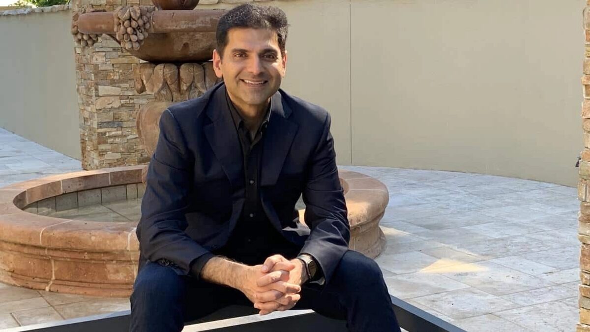 Rehan Jalil, presidente de Productos y Tecnología de Veeam. La solución de la marca tiene por objetivo ayudar a las organizaciones a trasladar datos redundantes, obsoletos y triviales (ROT) fuera del almacenamiento premium, manteniendo una retención a largo plazo segura, inmutable y alineada con los requisitos de residencia de datos.
